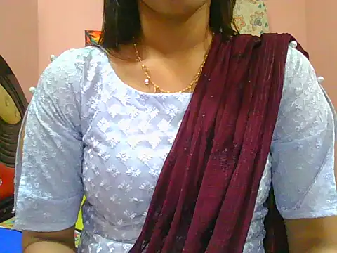 Snapshot of night_queeen7 chatting on April 9, 2026, 7:08 pm night queeen7 online show from April 9, 2026, 7:08 pm