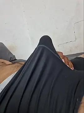 Snapshot of PAULREYES69 chatting on October 20, 2025, 10:54 pm PAULREYES69 online show from October 20, 2025, 10:54 pm