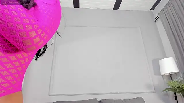 Nahomycarterr online show from February 10, 2026, 11:47 am