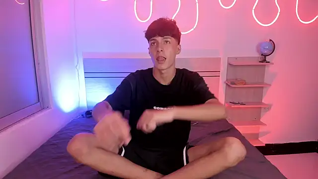 luccas ferreira online show from November 6, 2025, 7:15 pm