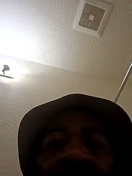 Snapshot of Big_Dick321 chatting on October 3, 2025, 7:22 pm Big Dick321 online show from October 3, 2025, 7:22 pm