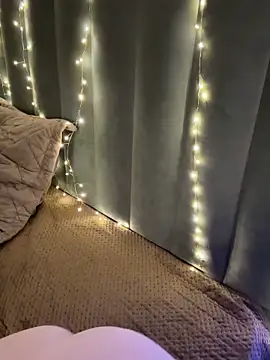 Snapshot of KellyMoors chatting on February 11, 2026, 2:05 am KellyMoors online show from February 11, 2026, 2:05 am