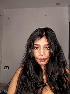 zoya your online show from October 19, 2025, 5:24 pm