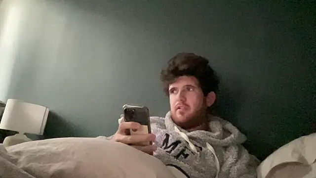 Snapshot of VersaGoo chatting on October 18, 2025, 3:24 pm VersaGoo online show from October 18, 2025, 3:24 pm