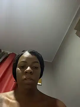 Snapshot of Priihmedeiros chatting on June 2, 2026, 9:22 am Priihmedeiros online show from June 2, 2026, 9:22 am