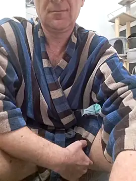 Snapshot of Vintermelon2 chatting on February 14, 2026, 8:55 am Vintermelon2 online show from February 14, 2026, 8:55 am