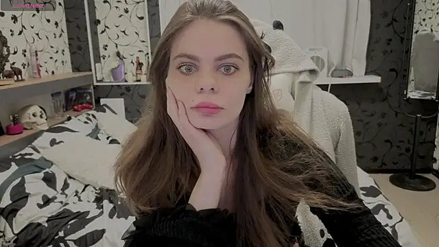 xAlisontiny online show from March 4, 2026, 8:37 pm