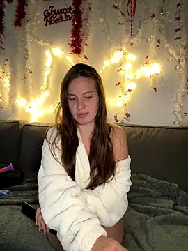 bebecita x online show from December 15, 2025, 10:30 am