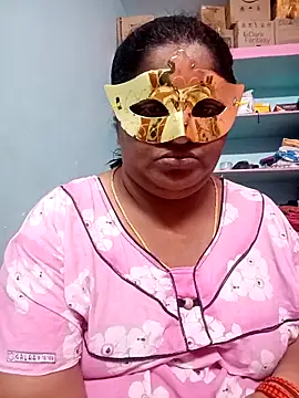 Snapshot of supcpl chatting on November 19, 2025, 5:24 pm supcpl online show from November 19, 2025, 5:24 pm