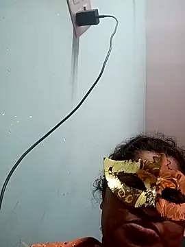 Snapshot of supcpl chatting on February 13, 2026, 5:31 pm supcpl online show from February 13, 2026, 5:31 pm