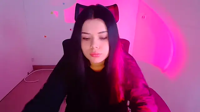 Mona Esty online show from October 10, 2025, 4:28 pm