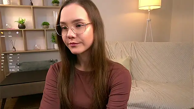 Snapshot of SweetSaraPie chatting on December 21, 2025, 6:59 pm SweetSaraPie online show from December 21, 2025, 6:59 pm