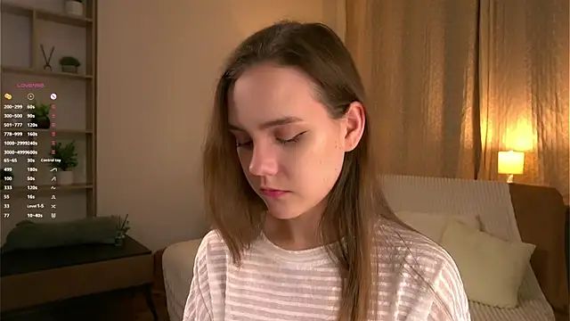 Snapshot of SweetSaraPie chatting on March 26, 2026, 6:02 pm SweetSaraPie online show from March 26, 2026, 6:02 pm