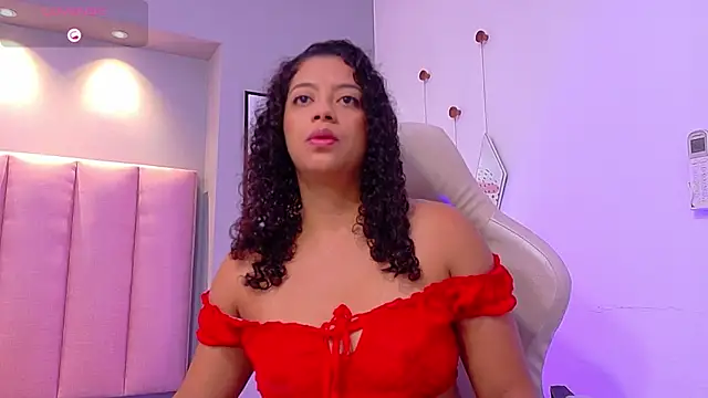 CamilaLevy online show from November 14, 2025, 12:26 pm