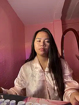Snapshot of Funtasee_Andi chatting on April 21, 2026, 8:55 pm Funtasee Andi online show from April 21, 2026, 8:55 pm