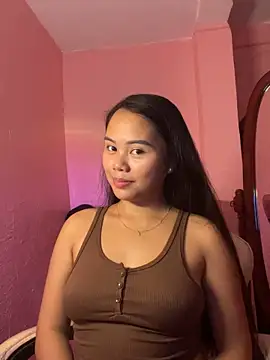 Snapshot of Funtasee_Andi chatting on May 28, 2026, 3:53 pm Funtasee Andi online show from May 28, 2026, 3:53 pm