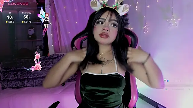 emma soffia online show from December 1, 2025, 11:43 pm