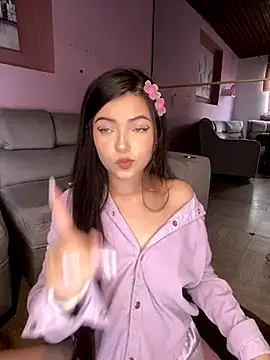 Snapshot of KyliePink_ chatting on October 30, 2025, 8:53 pm KyliePink  online show from October 30, 2025, 8:53 pm