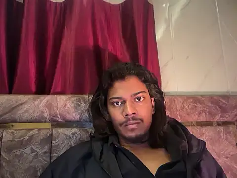 Ujjwallkumar0069 online show from December 2, 2025, 8:26 pm