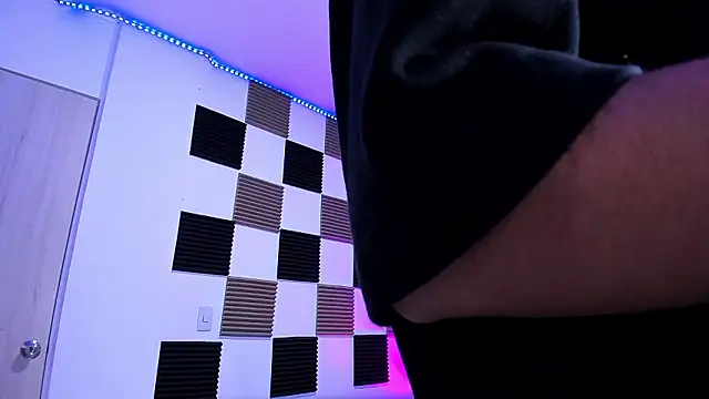 jeycobb online show from March 24, 2026, 1:21 am