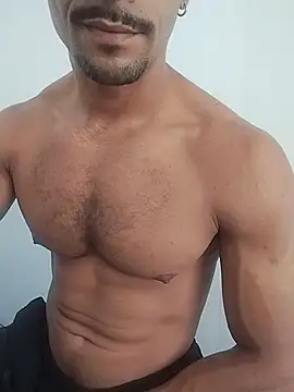 Snapshot of saradogatoSp chatting on October 25, 2025, 5:08 pm saradogatoSp online show from October 25, 2025, 5:08 pm