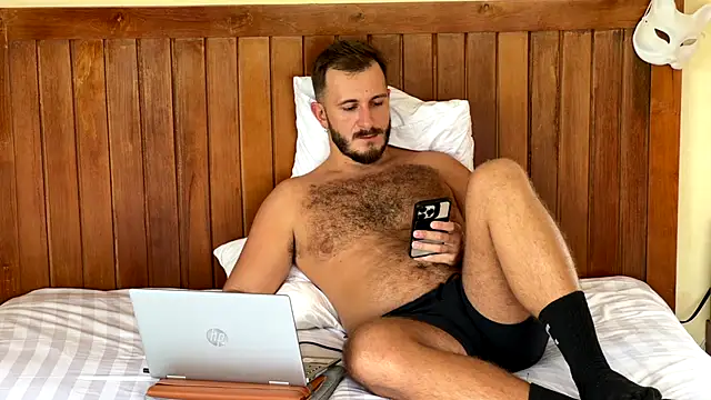 mrmaxiy online show from April 30, 2026, 4:52 am