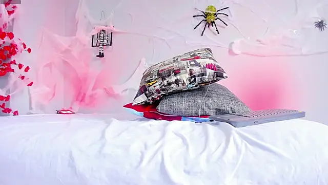 2 fire online show from October 27, 2025, 8:02 pm