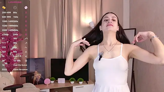 Playful Lia online show from January 18, 2026, 2:21 pm