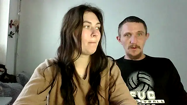 Twolatte1520 online show from March 4, 2026, 9:59 am