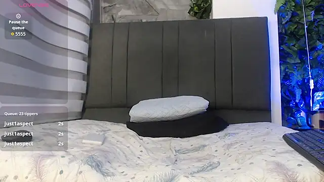 Snapshot of samirscott chatting on May 5, 2026, 12:51 am samirscott online show from May 5, 2026, 12:51 am
