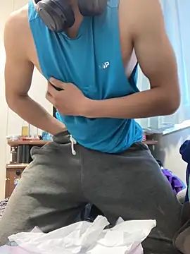 aooya online show from March 9, 2026, 9:52 pm