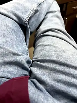 kartik 12098 online show from October 7, 2025, 8:11 am