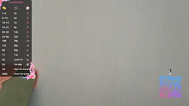 Snapshot of GilySuper chatting on February 12, 2026, 6:08 am GilySuper online show from February 12, 2026, 6:08 am