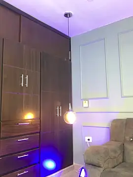 Rose monroee online show from November 6, 2025, 7:37 pm