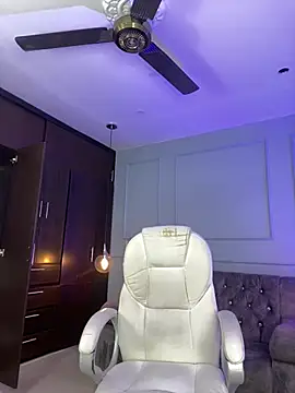 Rose monroee online show from March 31, 2026, 6:30 pm