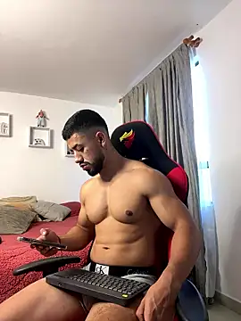 Ezzio Scolaro online show from January 7, 2026, 11:56 am