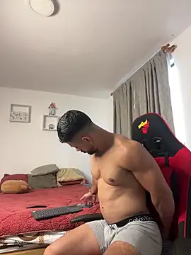 Ezzio Scolaro online show from February 20, 2026, 10:21 pm