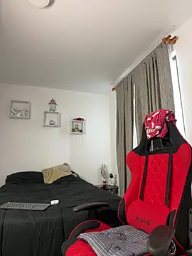 Ezzio Scolaro online show from March 5, 2026, 10:06 pm