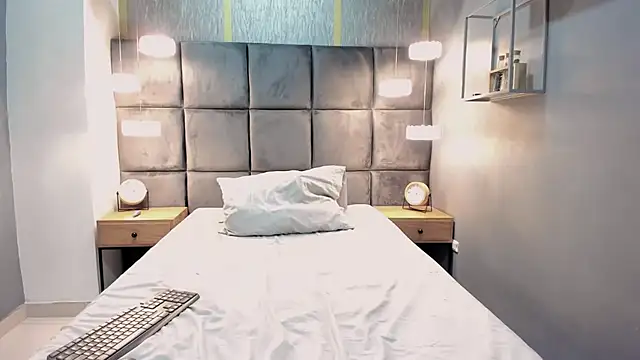 Snapshot of GeorginaFit chatting on October 24, 2025, 12:12 pm GeorginaFit online show from October 24, 2025, 12:12 pm