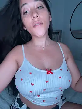 Snapshot of Nhefertary chatting on October 4, 2025, 7:28 am Nhefertary online show from October 4, 2025, 7:28 am