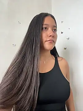 Snapshot of Nhefertary chatting on October 16, 2025, 4:52 pm Nhefertary online show from October 16, 2025, 4:52 pm