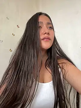 Snapshot of Nhefertary chatting on October 21, 2025, 9:37 pm Nhefertary online show from October 21, 2025, 9:37 pm