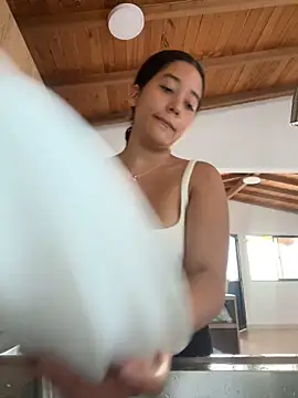 Snapshot of Nhefertary chatting on November 10, 2025, 8:19 pm Nhefertary online show from November 10, 2025, 8:19 pm