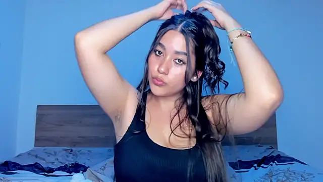 Snapshot of Nhefertary chatting on February 18, 2026, 1:12 am Nhefertary online show from February 18, 2026, 1:12 am