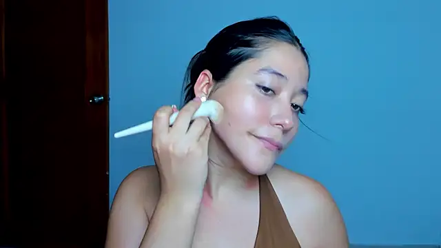 Snapshot of Nhefertary chatting on March 1, 2026, 11:29 pm Nhefertary online show from March 1, 2026, 11:29 pm