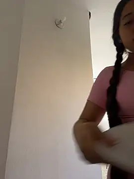 Snapshot of Nhefertary chatting on March 4, 2026, 8:48 pm Nhefertary online show from March 4, 2026, 8:48 pm