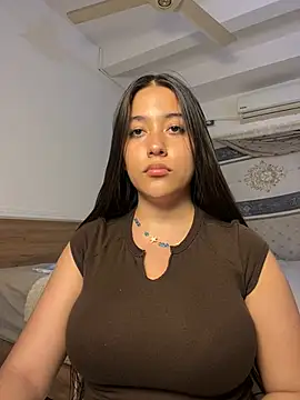 Snapshot of Nhefertary chatting on March 15, 2026, 9:37 am Nhefertary online show from March 15, 2026, 9:37 am