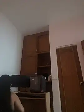 Snapshot of Nhefertary chatting on April 2, 2026, 8:17 pm Nhefertary online show from April 2, 2026, 8:17 pm