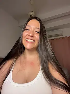 Snapshot of Nhefertary chatting on April 4, 2026, 3:16 am Nhefertary online show from April 4, 2026, 3:16 am