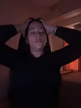 Snapshot of Nhefertary chatting on April 9, 2026, 8:25 pm Nhefertary online show from April 9, 2026, 8:25 pm